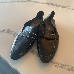 New Chic ZARA Leather Studded Loafer Flats Black